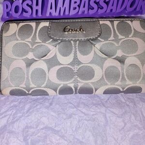 Coach Signature Gray/Pink Logo Wallet